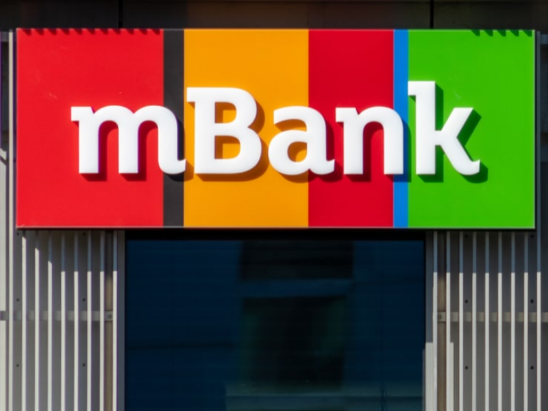 mBank S.A. podwyższa rezerwy i deklaruje prace nad programem ugód.